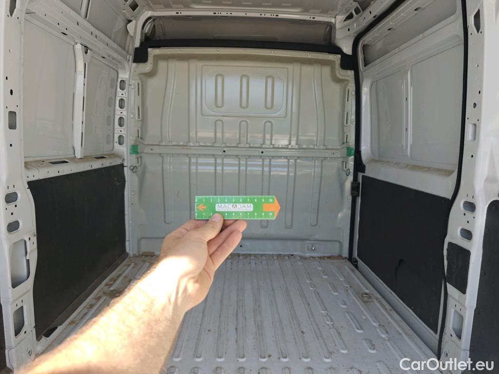  Peugeot  Boxer PEUGEOT  / 2014 / 4P / furgón Pack 335 L2 H2 BHDI 103kW (140CV) S&S #12