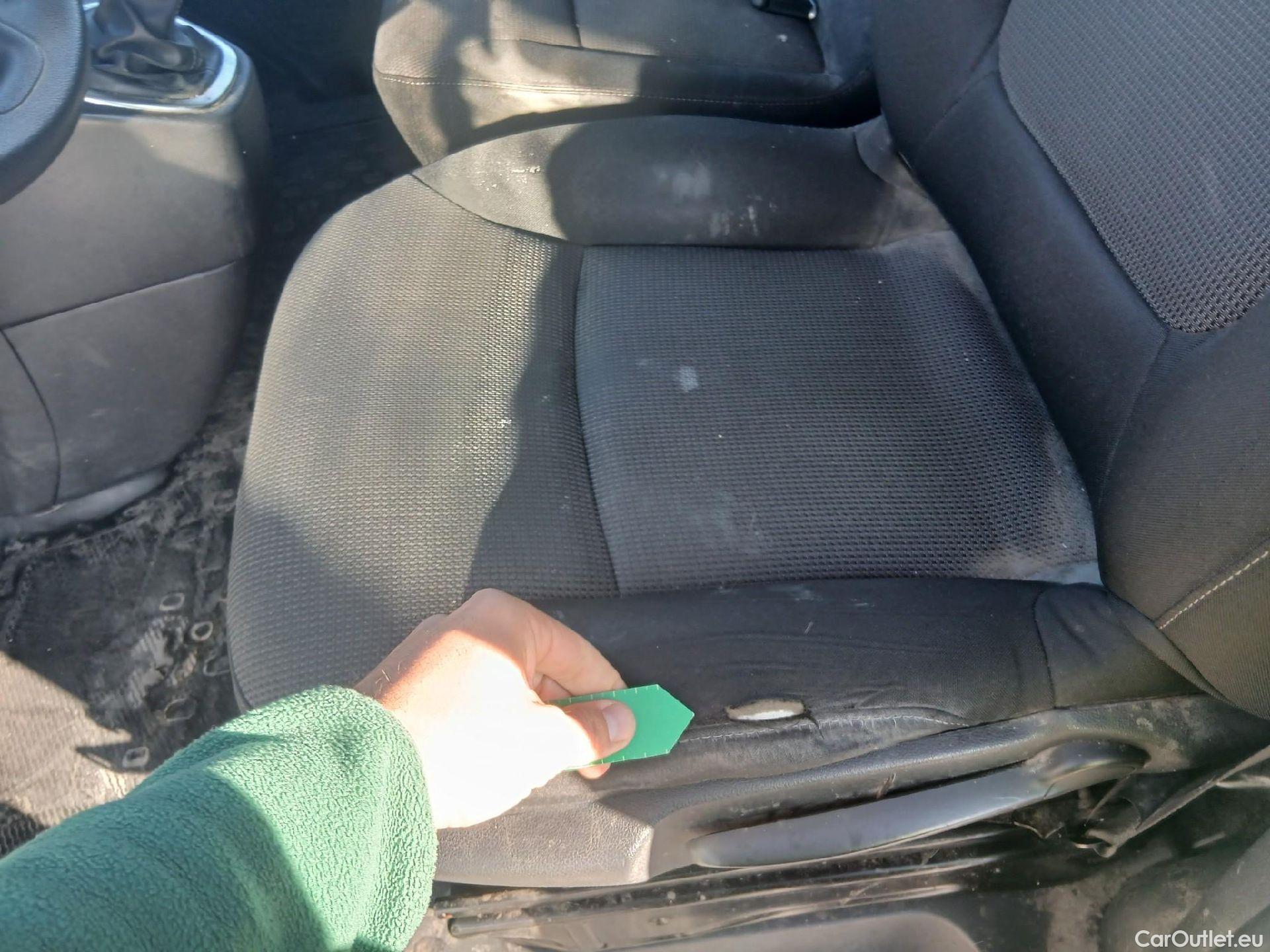  Renault  Trafic RENAULT  / 2019 / 4P / furgón Furgón 27 L1H1 Energy BluedCi 88 kW (AC) #60