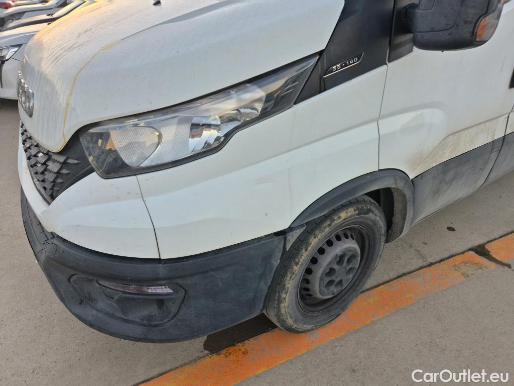  Iveco  Daily IVECO  / 2019 / 4P / combi 35S 14H V 4100/H2 16H M3 #39