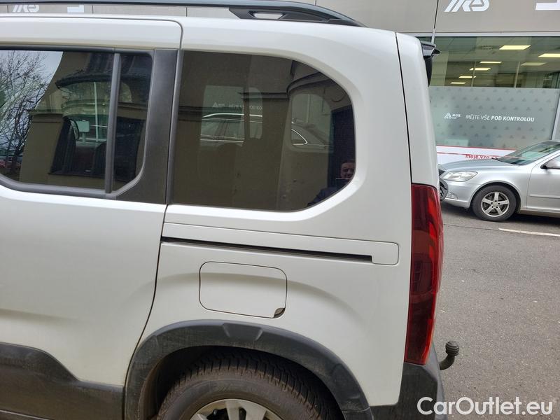  Peugeot  RIFTER   (06.2018->)  1.5BHDi 130 Allure #10