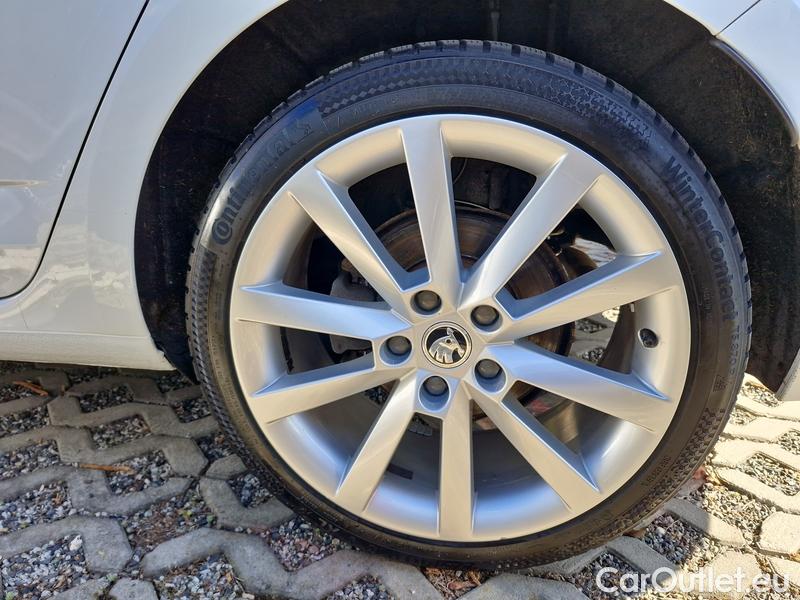  Skoda  Octavia  Combi  (5E5)(03.2017->) Octa.Com TDI 135 Style 4x4 AT #5