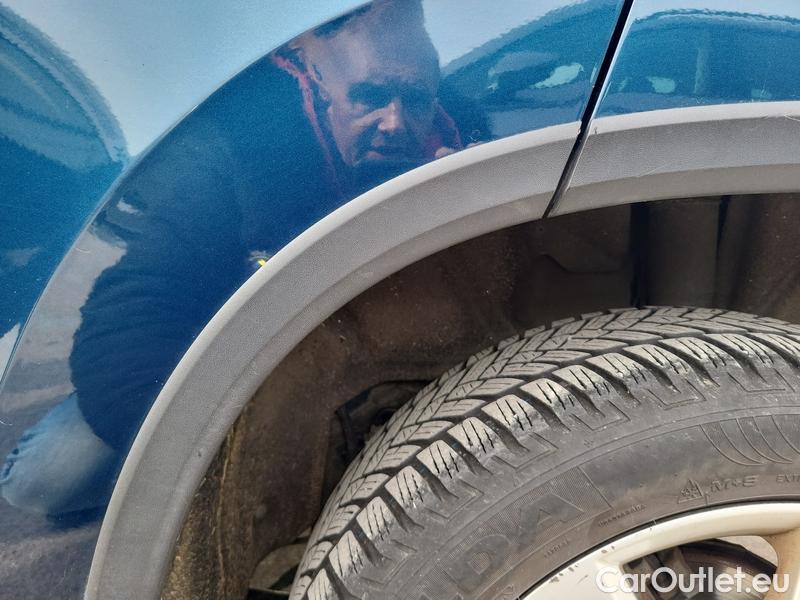  Skoda  Karoq  (NU)(2017->)  1.5TSI 110 ACT Style #11