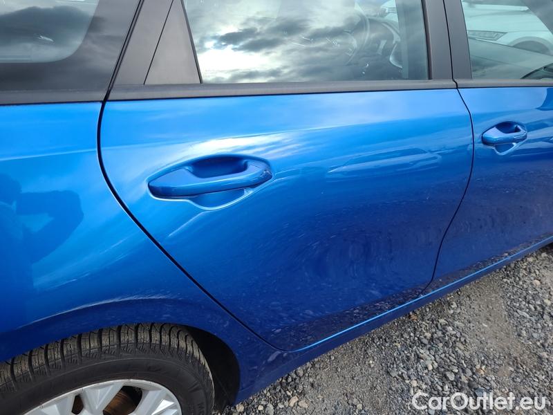  KIA  Cee'd Ceed  (CD) (2018->) Ceed SW 1.5 T-GDI 118 Spin AT #16