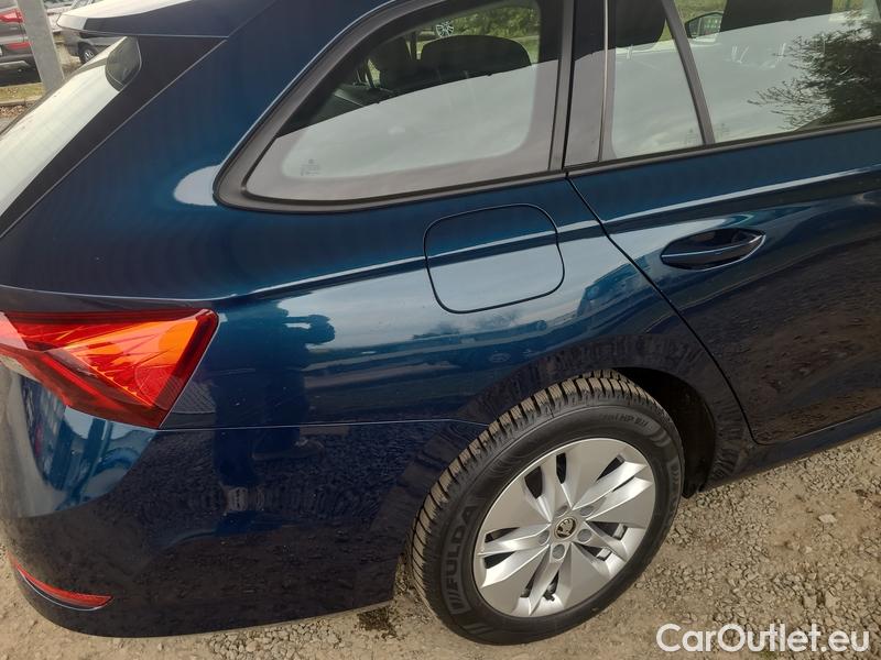  Skoda  Octavia  Combi (NX3)(2020) Oct.Combi 2.0TDI 85 Ambition #10