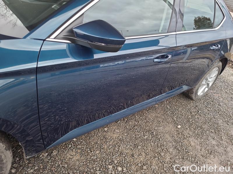  Skoda  Superb  2 (2008) Supe.FL2.0TDI 140 Style 4x4 AT #2