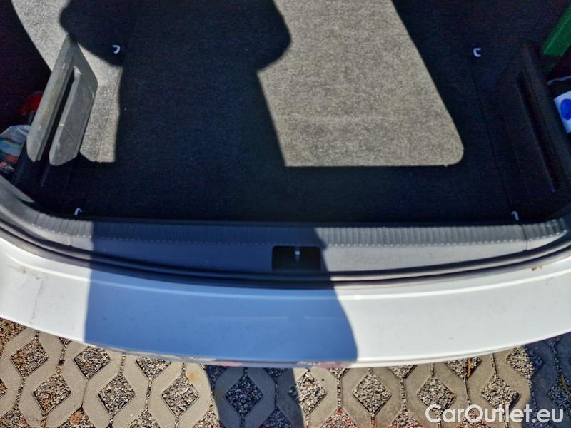  Skoda  Octavia  Combi  (5E5)(03.2017->) Octa.Com TDI 135 Style 4x4 AT #6