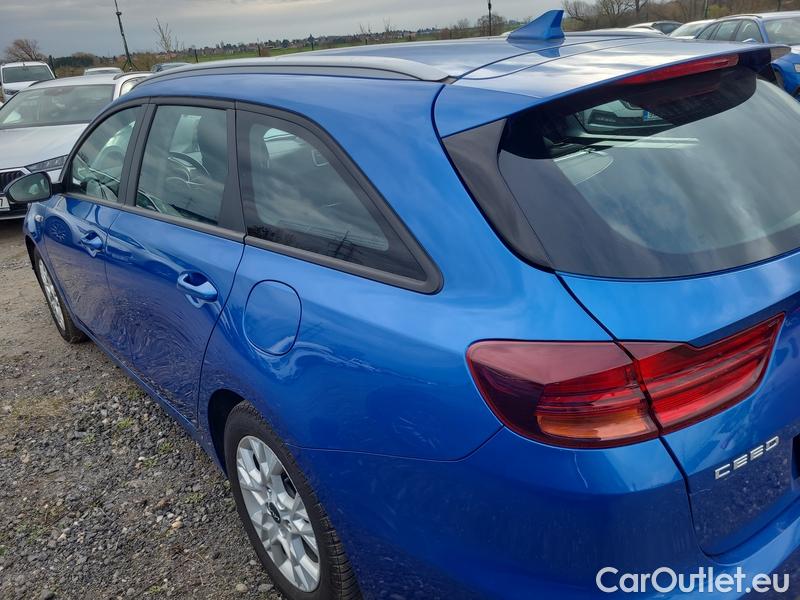  KIA  Cee'd Ceed  (CD) (2018->) Ceed SW 1.5 T-GDI 118 Spin AT #22