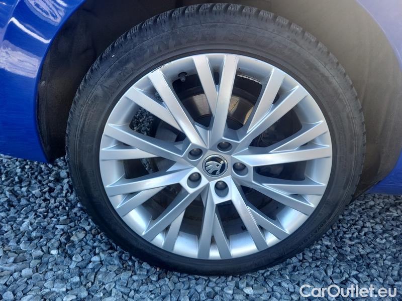  Skoda  Superb  (3V3)(2015) Supe.FL2.0TDI 110 Style AT #9