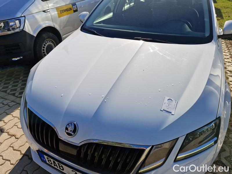  Skoda  Octavia  Combi  (5E5)(03.2017->) Octa.Com TDI 135 Style 4x4 AT #2