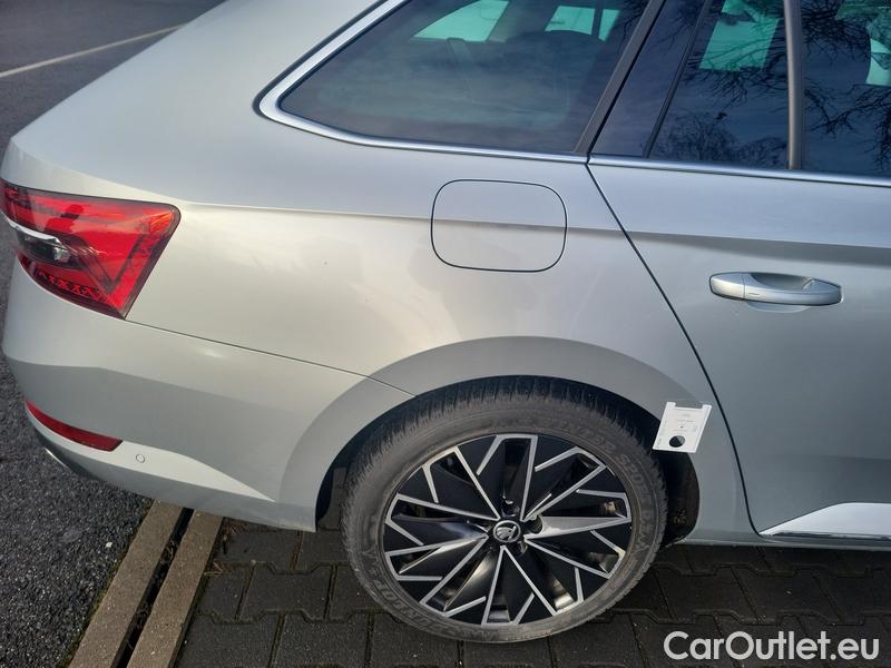 Skoda  Superb  Combi (3V5)(2015) Su.com.2.0TDI 147 4x4 L&K Aut #14