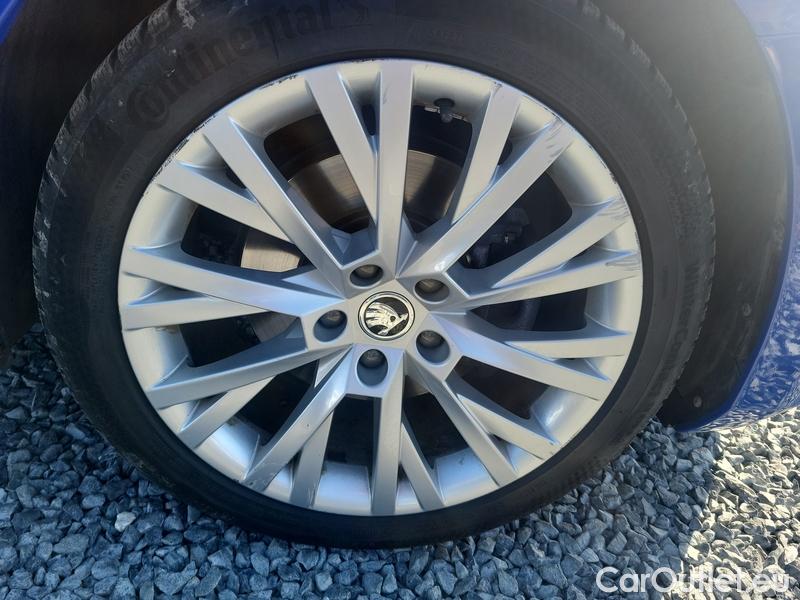  Skoda  Superb  (3V3)(2015) Supe.FL2.0TDI 110 Style AT #10