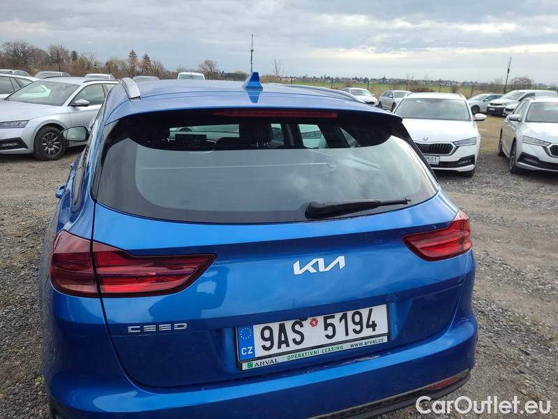  KIA  Cee'd Ceed  (CD) (2018->) Ceed SW 1.5 T-GDI 118 Spin AT #23