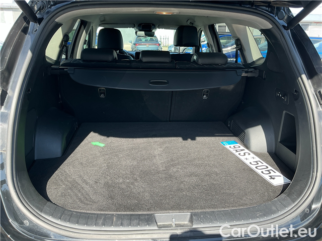  Hyundai  Santa Fe SantaFe 2.2CRDi Style 4x4 AT #8