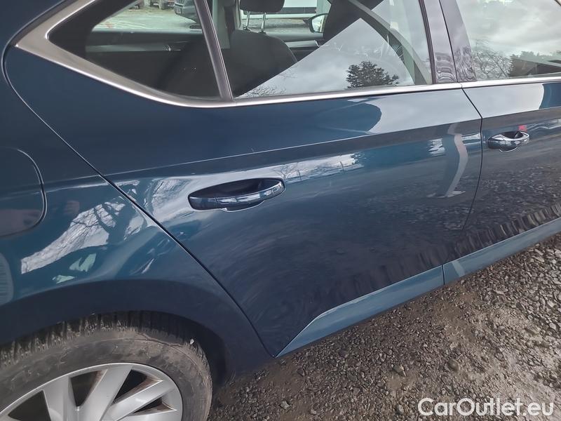  Skoda  Superb  2 (2008) Supe.FL2.0TDI 140 Style 4x4 AT #11