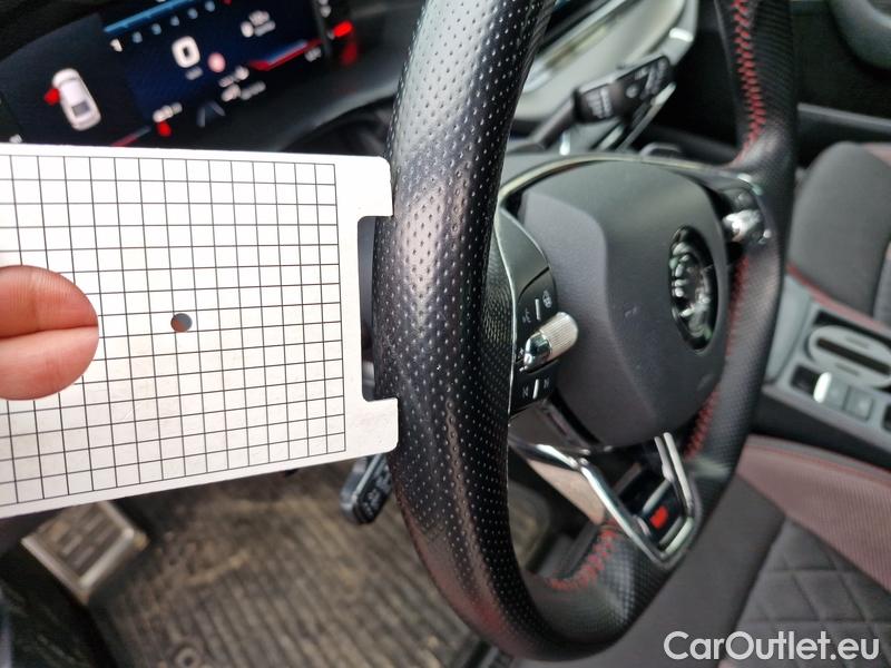  Skoda  Octavia  Lim. (NX3)(2020)  2.0 TSI 180 RS AT 5d #13