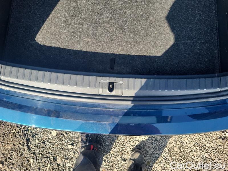  Skoda  Octavia  Combi (NX3)(2020) Oct.Com.1.0HEV 81 Style AT #5