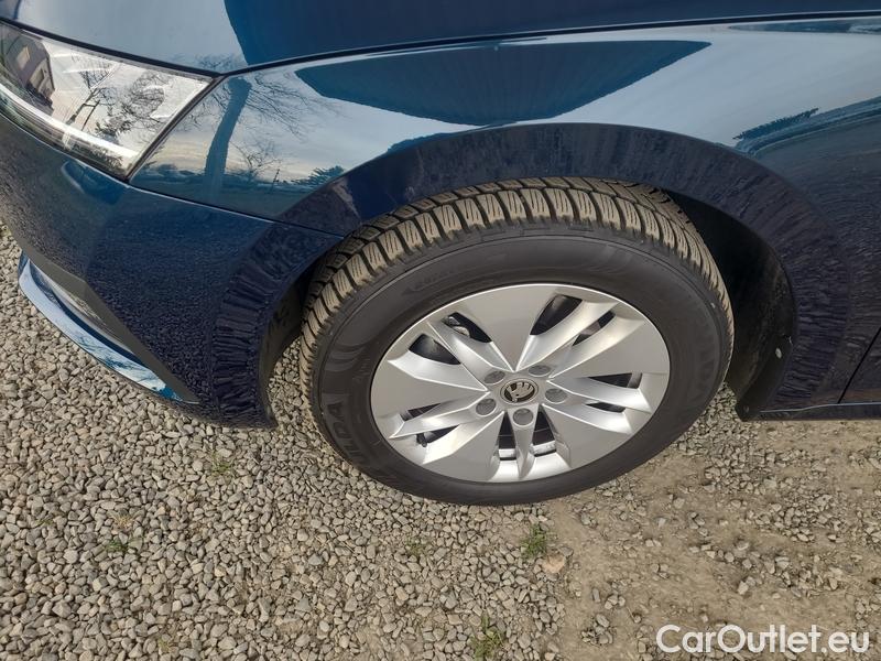  Skoda  Octavia  Combi (NX3)(2020) Oct.Combi 2.0TDI 85 Ambition #9