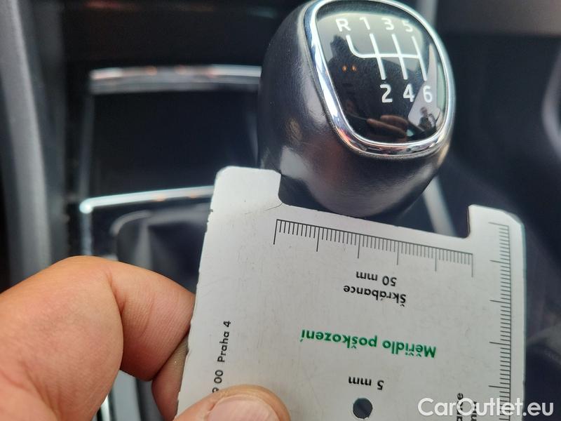  Skoda  Karoq  (NU)(2017->)  1.5TSI 110 ACT Style #5