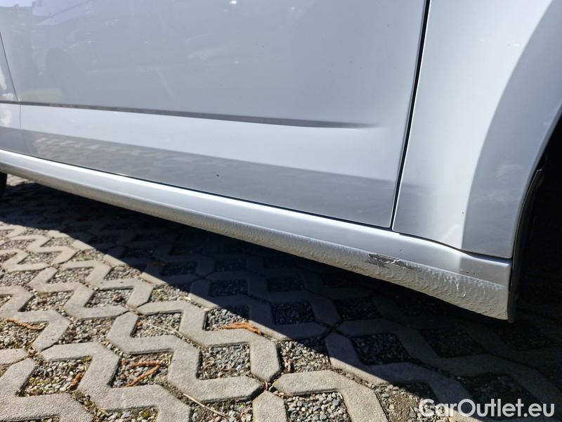  Skoda  Octavia  Combi  (5E5)(03.2017->) Octa.Com TDI 135 Style 4x4 AT #10