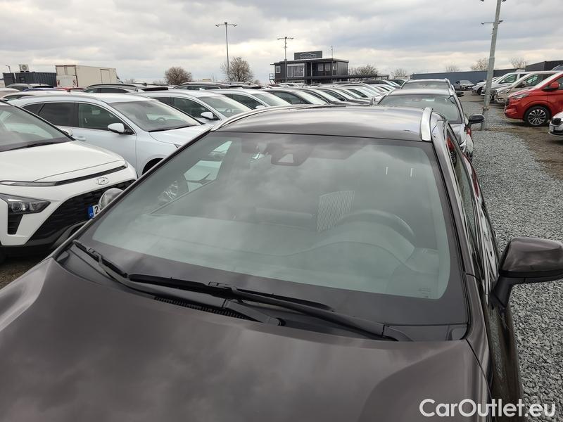  Toyota  Corolla  (E21) (2019)  TS 2.0Hyb.Com.T.S.T.AT #1