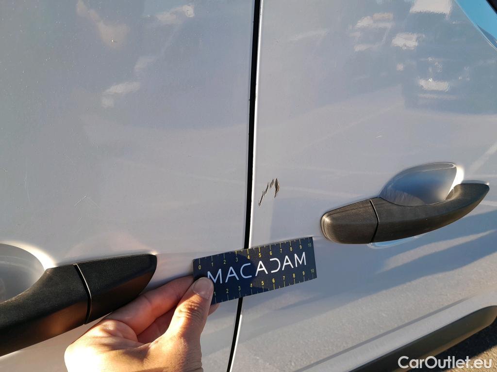  Peugeot  Partner PEUGEOT  / 2018 / 4P / furgón derivado de turismo Premium Standard 600kg BlueHDi 73kW #19