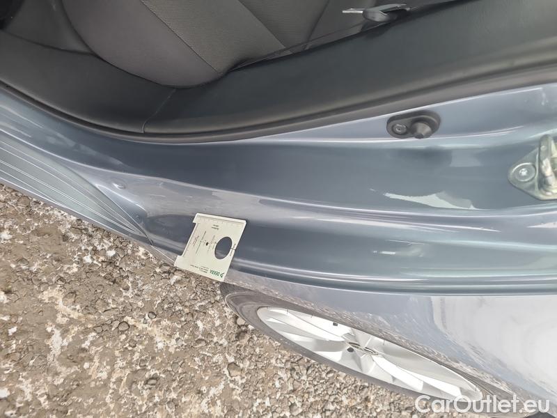  Toyota  Corolla  (E21) (2019)  1.5DF Comfort 4d #5