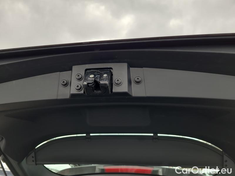  Toyota  Corolla  (E21) (2019)  TS 2.0Hyb.Com.T.S.T.AT #17