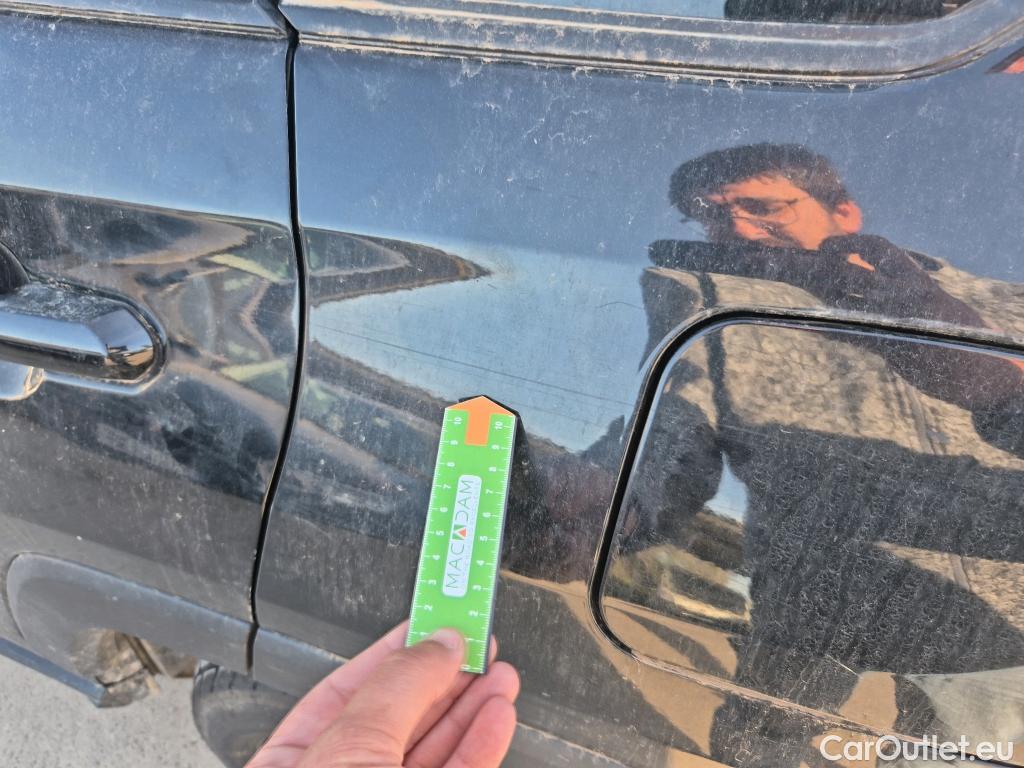  Toyota  RAV4 TOYOTA  / 2018 / 5P / todoterreno 2.5l 220H Business 4WD #42