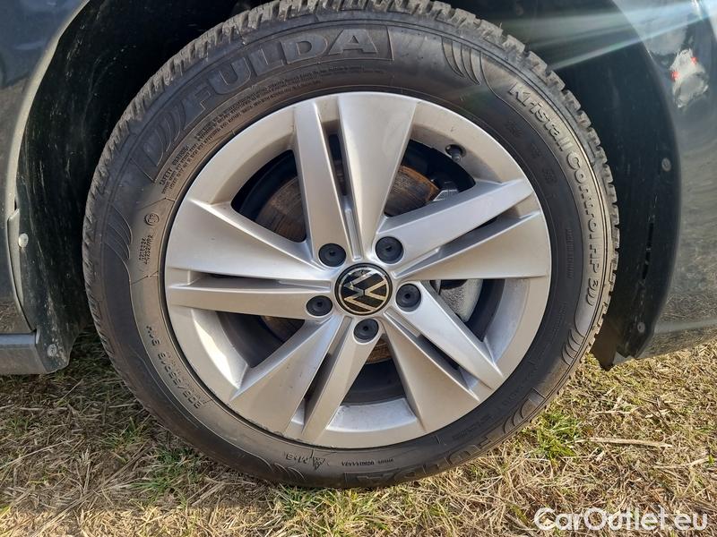  Volkswagen  Golf  VIII (CD1) (2019) Var.1.0TSI 81 Life 5d #11