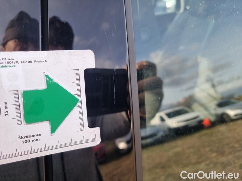  Volkswagen  Golf  VIII (CD1) (2019) Var.1.0TSI 81 Life 5d #5