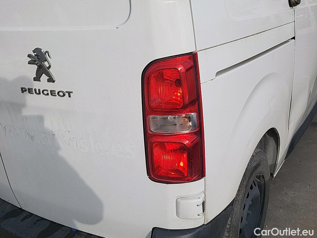  Peugeot  Expert PEUGEOT  / 2016 / 4P / furgón Furgón Premium 2.0 BlueHDi 120 Standard #39