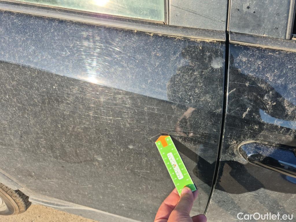  Toyota  RAV4 TOYOTA  / 2018 / 5P / todoterreno 2.5l 220H Business 4WD #18