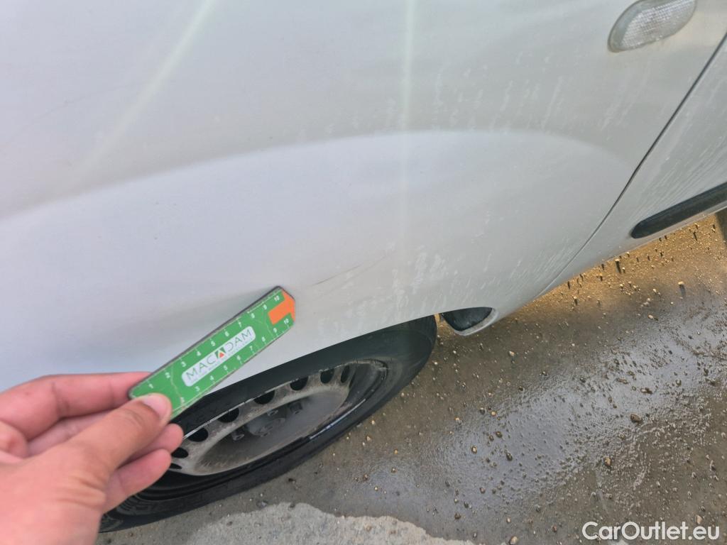  Renault  Kangoo RENAULT  Furgón/2013/3P/furgón derivado de turismo Profesional dCi 55 kW (75 CV) #32