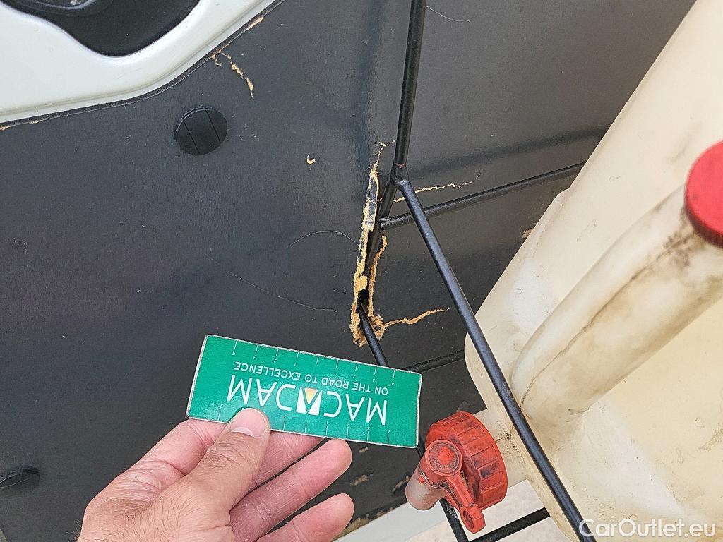  Peugeot  Expert PEUGEOT  / 2016 / 4P / furgón Furgón Premium 2.0 BlueHDi 120 Standard #4