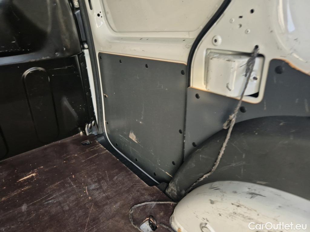  Renault  Kangoo RENAULT  Furgón/2013/3P/furgón derivado de turismo Profesional dCi 55 kW (75 CV) #23