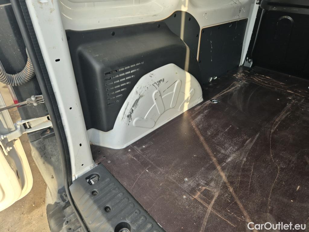  Renault  Kangoo RENAULT  Furgón/2013/3P/furgón derivado de turismo Profesional dCi 55 kW (75 CV) #5