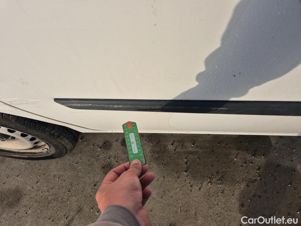  Renault  Kangoo RENAULT  Furgón/2013/3P/furgón derivado de turismo Profesional dCi 55 kW (75 CV) #26