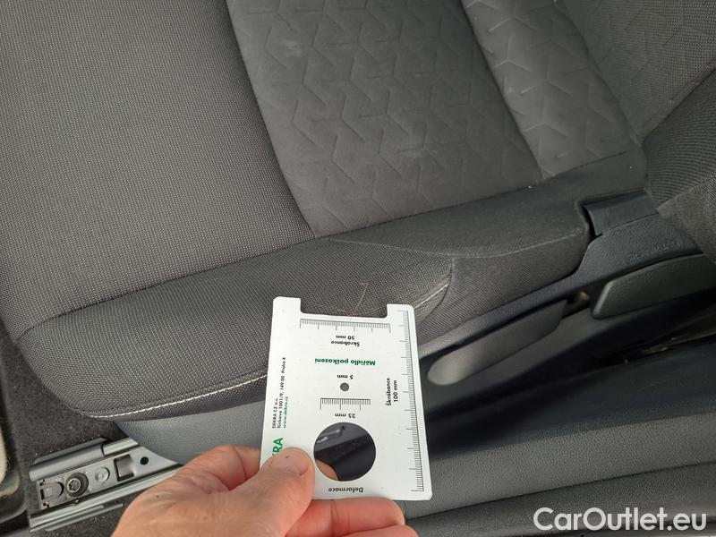  Toyota  Corolla  (E21) (2019)  TS 2.0Hyb.Com.T.S.T.AT #7