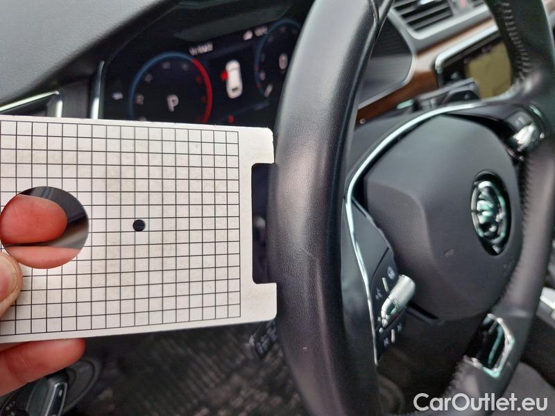  Skoda  Superb  Combi (3V5)(2015) Su.c.2.0TDI 147 Scout 4x4 Aut #10