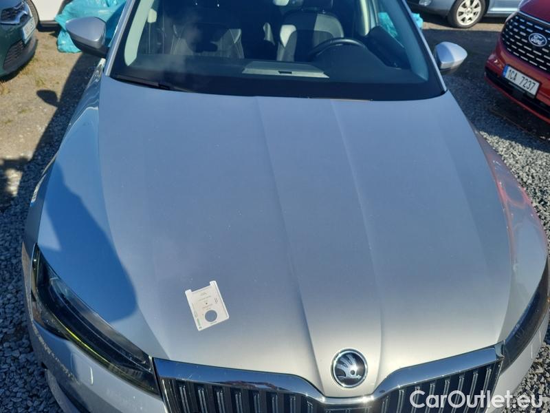  Skoda  Superb  Combi (3V5)(2015) Su.C.2.0TDI 147 4x4 Style Aut #1