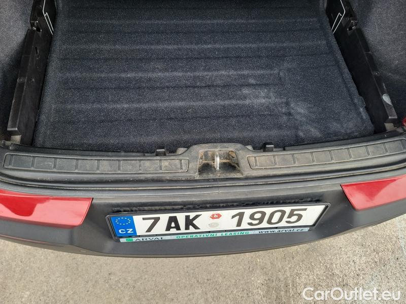  Volvo  XC 40  (2017->) XC40 T5 Momentum AWD AT #15