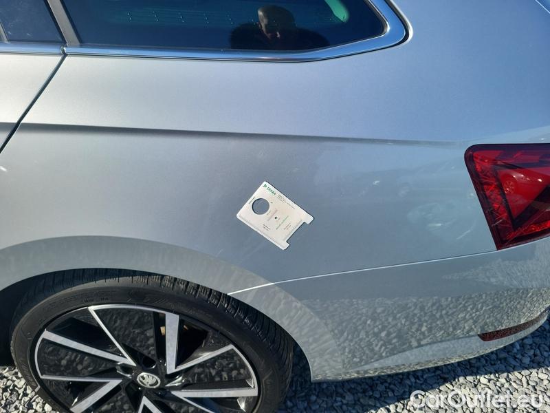  Skoda  Superb  Combi (3V5)(2015) Su.C.2.0TDI 147 4x4 Style Aut #4