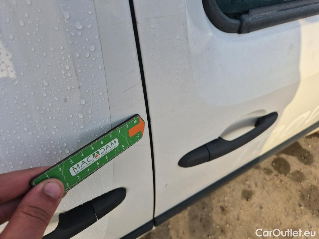  Renault  Kangoo RENAULT  Furgón/2013/3P/furgón derivado de turismo Profesional dCi 55 kW (75 CV) #36