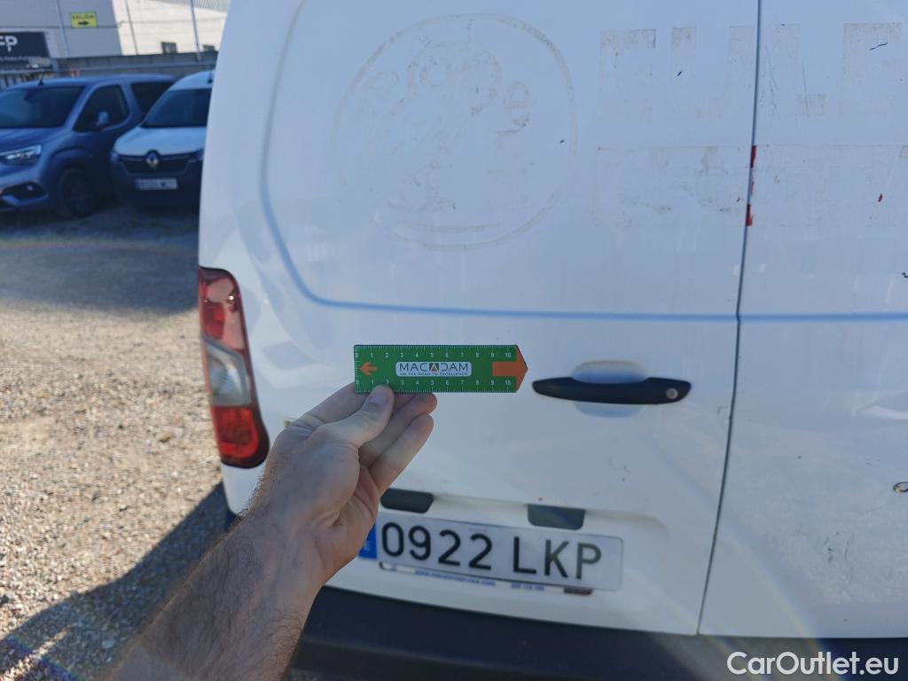  Citroen  Berlingo CITROEN  / 2018 / 3P / furgón derivado de turismo Talla M BlueHDi 100 CONTROL #16