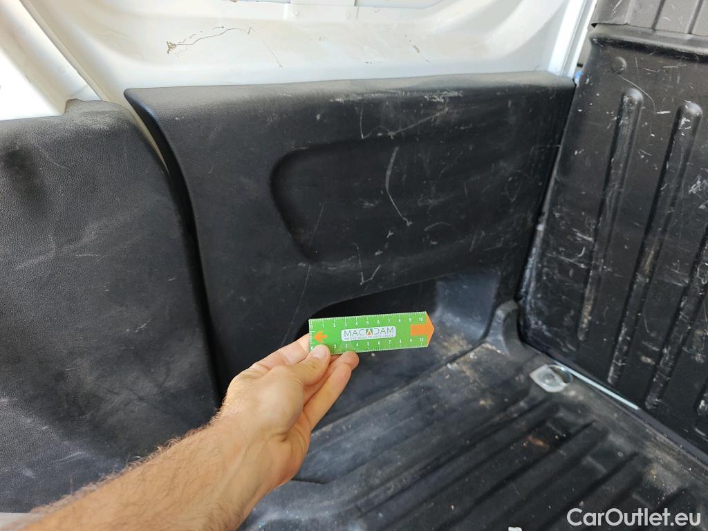  Citroen  Berlingo CITROEN  / 2018 / 3P / furgón derivado de turismo Talla M BlueHDi 100 CONTROL #1