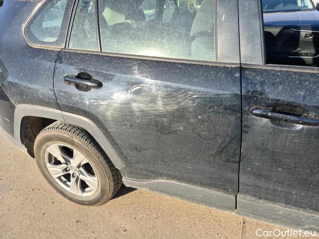  Toyota  RAV4 TOYOTA  / 2018 / 5P / todoterreno 2.5l 220H Business 4WD #17