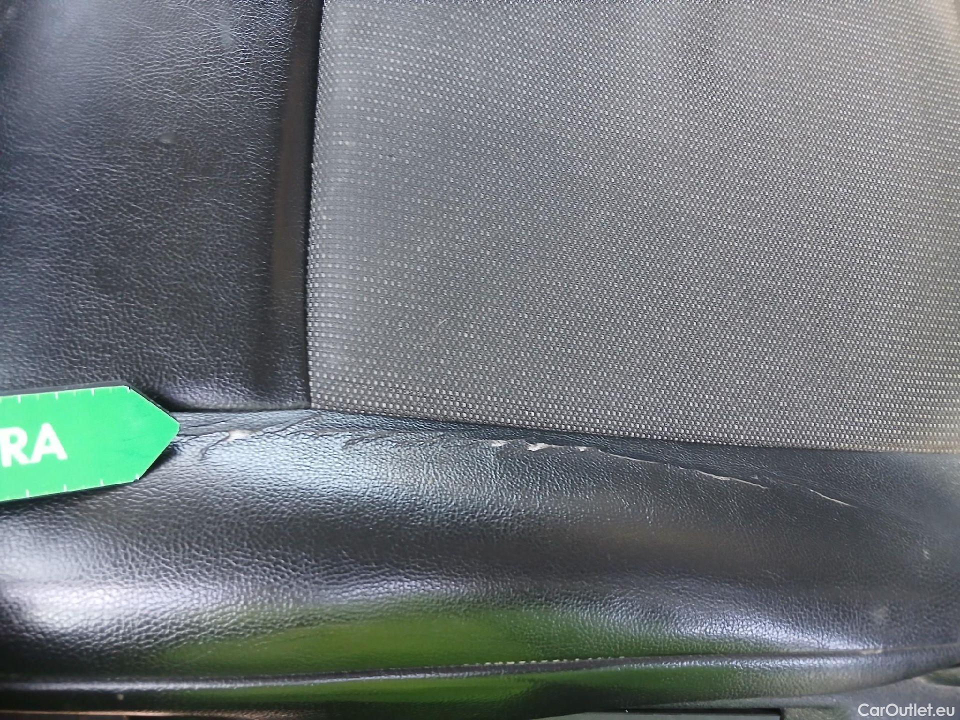  Opel  Vivaro OPEL  / 2019 / 4P / furgón 1.5 Diésel 74kW (100CV) M Std Express #5