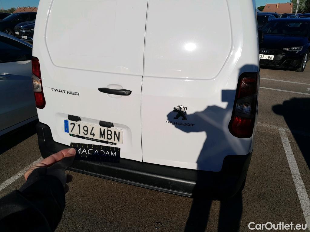  Peugeot  Partner PEUGEOT  / 2018 / 4P / furgón derivado de turismo Premium Standard 600kg BlueHDi 73kW #7
