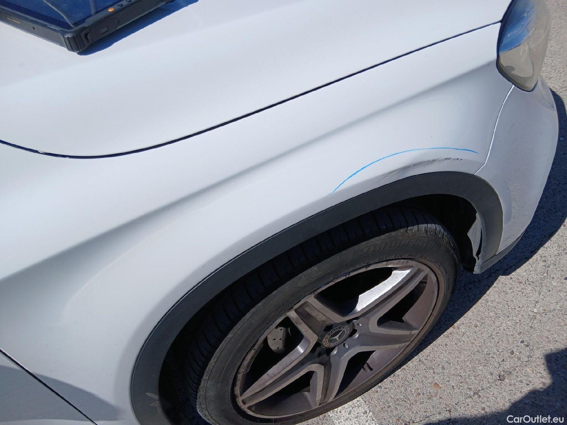  Mercedes  GLA MERCEDES-BENZ Clase  / 2017 / 5P / todoterreno  200 d #45