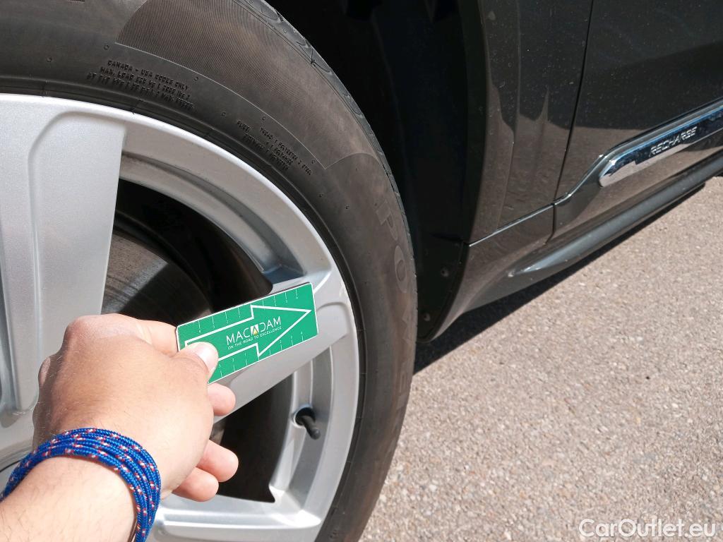  Volvo  XC90 VOLVO  / 2019 / 5P / todoterreno 2.0 T8 AWD Recharge Inscription Exp Auto #3